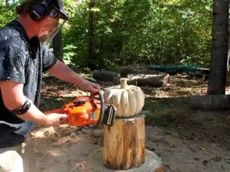 Time Lapse Chainsaw Carving A Rustic Wood Pumpkin By Mark Poleski