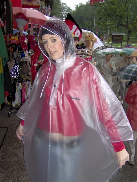 Kleidsamer PVC Poncho Regen Mode Regenkleidung Regenmantel