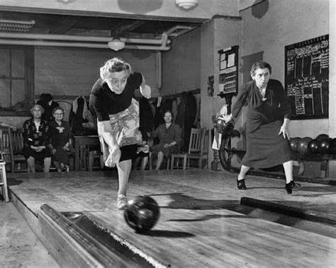Arnold Eagle - Women Bowling At The 14th Street Bowling Alley, NYC