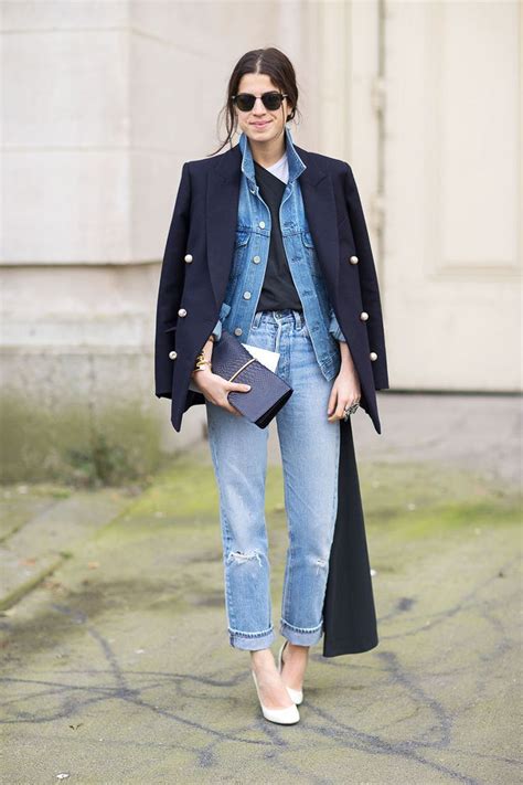 30 Classic And Amazing Flared Jeans Outfits The Wow Style