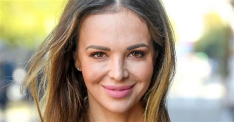 Anna Wendzikowska kusi ciałem w skąpym bikini na plaży w Dubaju Jak Pamela Anderson