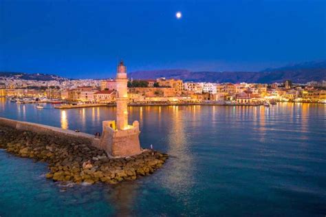 Ridiculously Useful Guide to Nightlife in Chania - Sofia Adventures