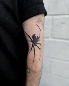 Black Widow Tattoo Meaning With 105+ Thrilling Tattoo Images For ...