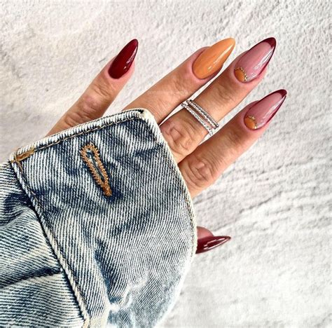 35 Fall Nails Trendy For Chic And Cozy Vibes Emerlyn Closet