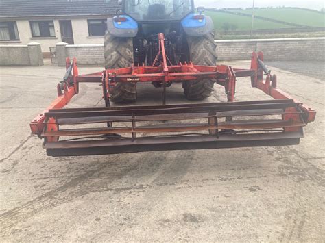 Browns 3 Leg Sub Soiler Colin Cantley Farm Machinery