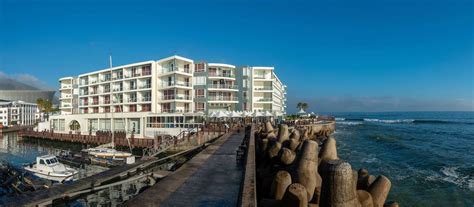 Radisson Blu Hotel Waterfront, Cape Town - Review for 2024