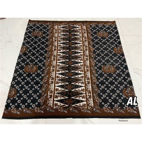 Jual SARUNG GUS IQDAM BATIK PEKALONGAN GUNUNGAN NU WAYANG SARUNG