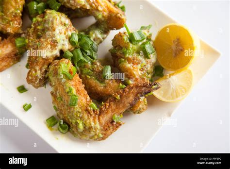 Ailes De Poulet Au Parmesan Banque De Photographies Et Dimages Haute