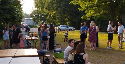 Les Voisins Du Centre En F Te Aux Acacias Ville De Golbey