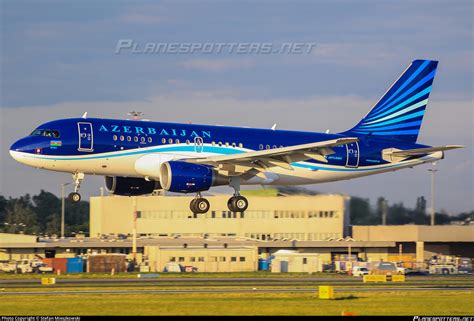 4K 8888 AZAL Azerbaijan Airlines Airbus A319 115 ACJ Photo By Stefan