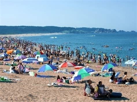 東北のおすすめのビーチ・海水浴場【2024年版】 期間やイベント、海の家の軒数など情報満載｜まっぷるウェブ