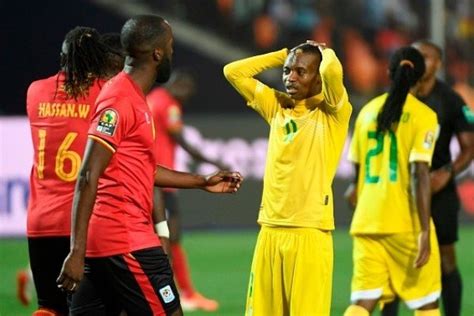 Big Blow For Zimbabwean Midfielder Khama Billiat My Zimbabwe News