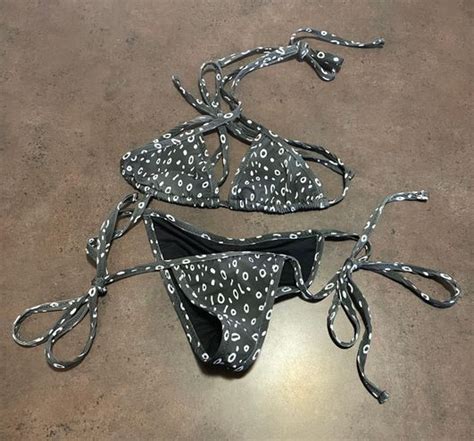 Veronika Pagan Chiquita Bikini From Chelsea