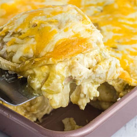 Green Chili Chicken Enchilada Casserole ⋆ Real Housemoms