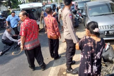 Hindari Rak Etalase Yang Jatuh Pengemudi Motor Meninggal Alami