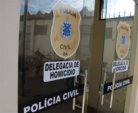 Triplo Homic Dio Corpo Em Lixeira Pelo Menos Sete Mortes Violentas