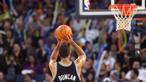 Report Waving Objects Behind Basket Has Only Resulted In Missed Free