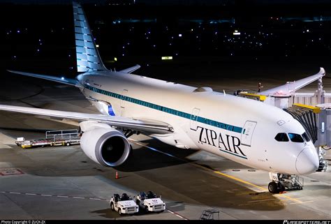 JA822J ZIPAIR Tokyo Boeing 787 8 Dreamliner Photo By ZUCK ZX ID