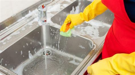 How To Remove Scratch Marks From A Stainless Steel Sink