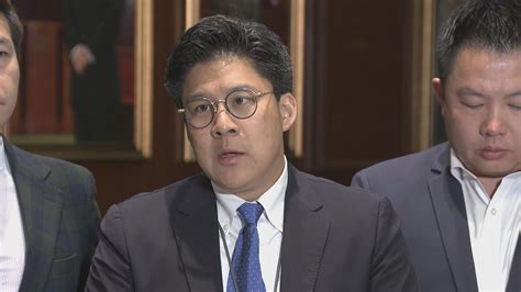 霍啟剛引述丁薛祥冀香港青年幫國家做更多對外交流 Now 新聞