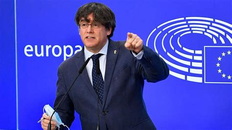 La justicia europea retira la inmunidad a Carles Puigdemont y da vía