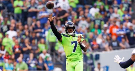 Geno Smith Drops Memorable One-Liner After Seahawks Beat Broncos ...