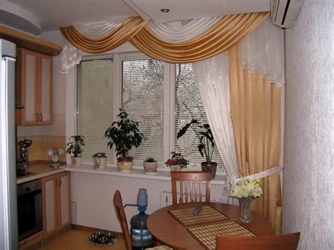 Window curtains - DecorLinen.com.