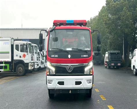 Dongfeng Duolika M Water And Foam Tank Fire Fighting Truck New Fire