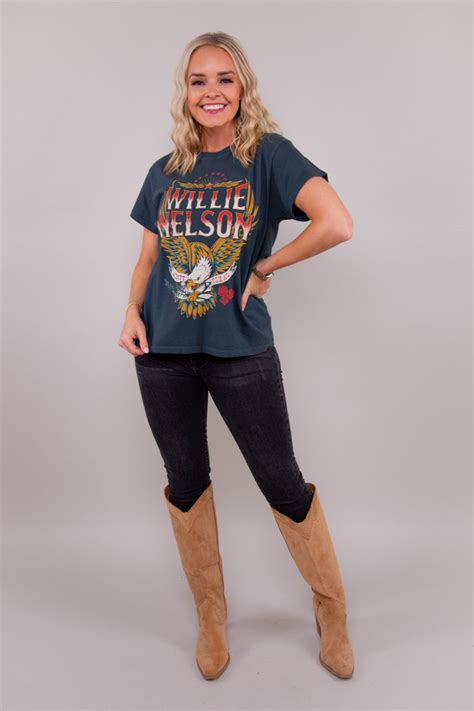 Willie Nelson Eagle Merch Tee – PinkTag