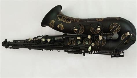 2020 New Hand Carved Flowers Black Nickel Plated Saxophone Tenor Brass