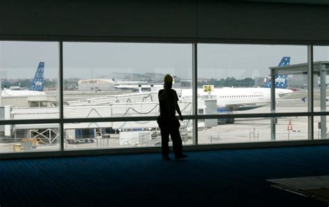 Severe Turbulence Causes Jfk Bound Flight To Turn Around Ctv News