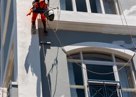 Cost to Paint the Exterior of a House | Professional House Painters