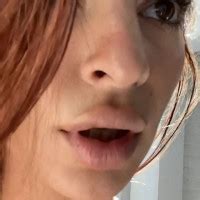 INSTA VID RG FJ Emily Ratajkowski Covering Bare Tits And Exposing Tummy Phun