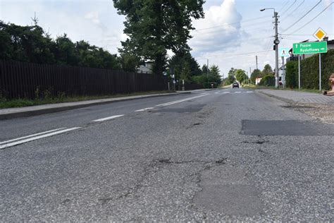 Kolejne Pieni Dze Na Drogi W Powiecie Wodzis Awskim Radio