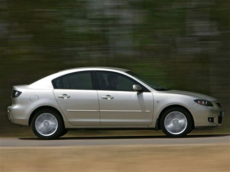 Mazda 3 1 поколение (BK) рестайлинг, Седан - технические характеристики ...