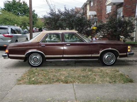 1976 Mercury Monarch Ghia 302 V8 Like Ford Fairmont Granada Barn Find