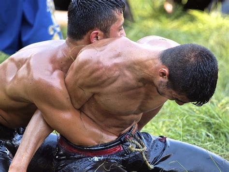 Turkish Oil Wrestling Yağlı Güreş Güreş