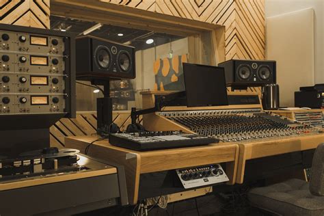 Spacebomb Studios - Recording Studio in Richmond, VA