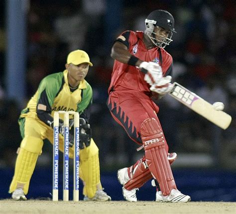 Darren Bravo Goes For The Big Hit Espncricinfo