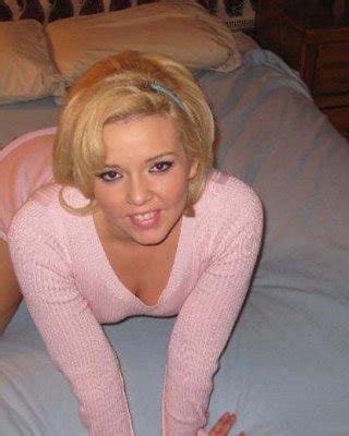 Naughty Amateur Housewifes Porn Pictures Xxx Photos Sex Images Pictoa