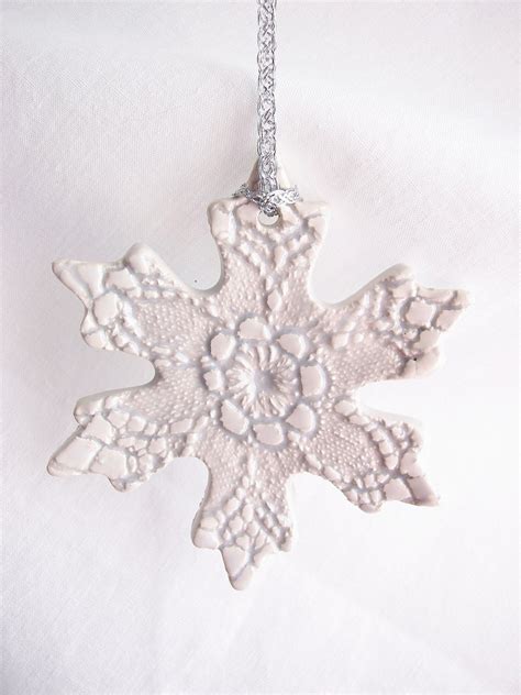 Ceramic Christmas Keepsake Snowflake Ornament Flower Center