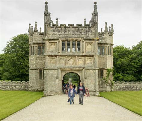 Lanhydrock House Better Late Than Never Ross And Wyn Davies Travel Blog