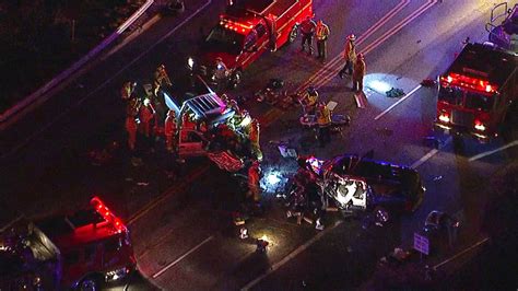 1 Dead 2 Critical After Head On Dui Crash In Santa Clarita