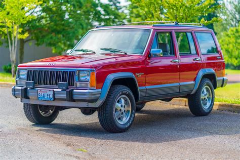 No Reserve: 1991 Jeep Cherokee Laredo 4x4 for sale on BaT Auctions ...