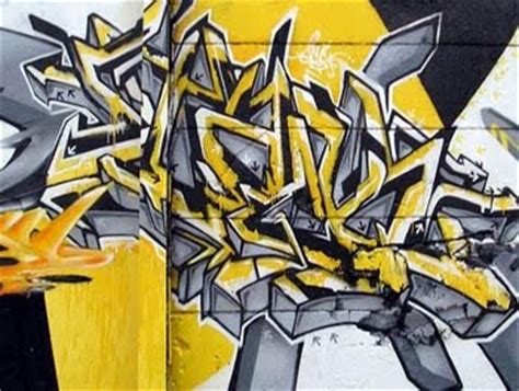 Graffiti Art Designs Gallery Yellow Stack Graffiti Alphabet Street Art