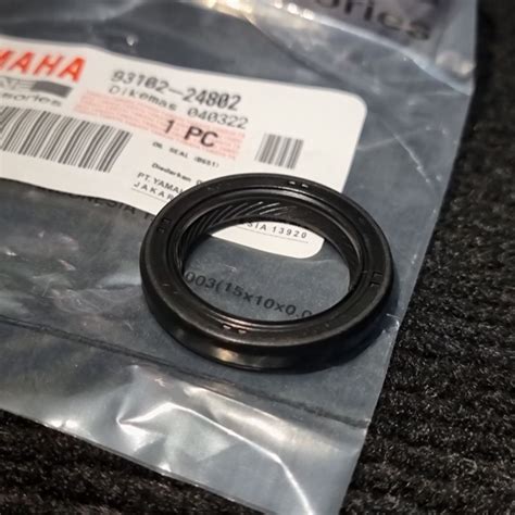 B651 Yamaha Genuine Pulley Side Oil Seal 93102 24802 Aerox V1 V2