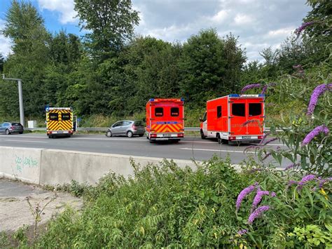 Fw Ratingen Zwei Unf Lle Auf Der Bab Feuerwehr Ratingen Erlebt