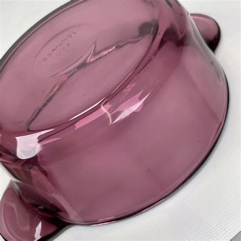 Corning Qt Sculptured Visions Cranberry Small Round Casserole