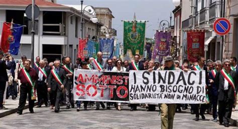 Atti Intimidatori Contro Amministratori In Calabria Il Primato Dei