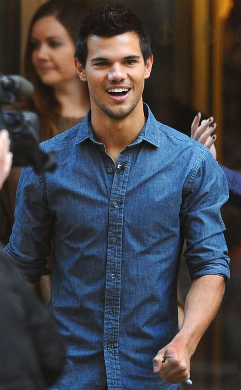 Taylor Lautner From The Big Picture Todays Hot Photos E News